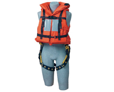 9500468  海上救生衣，搭配安全带使用